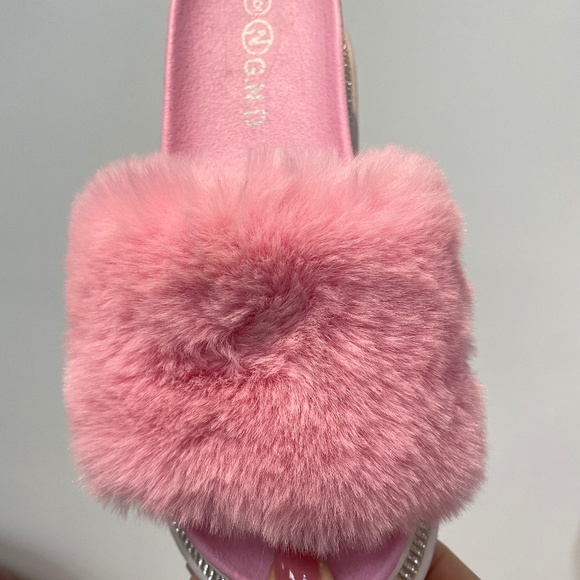 PLATFORM WITH STONE FUR SLIPPERS ds29 - Picture 3 of 6